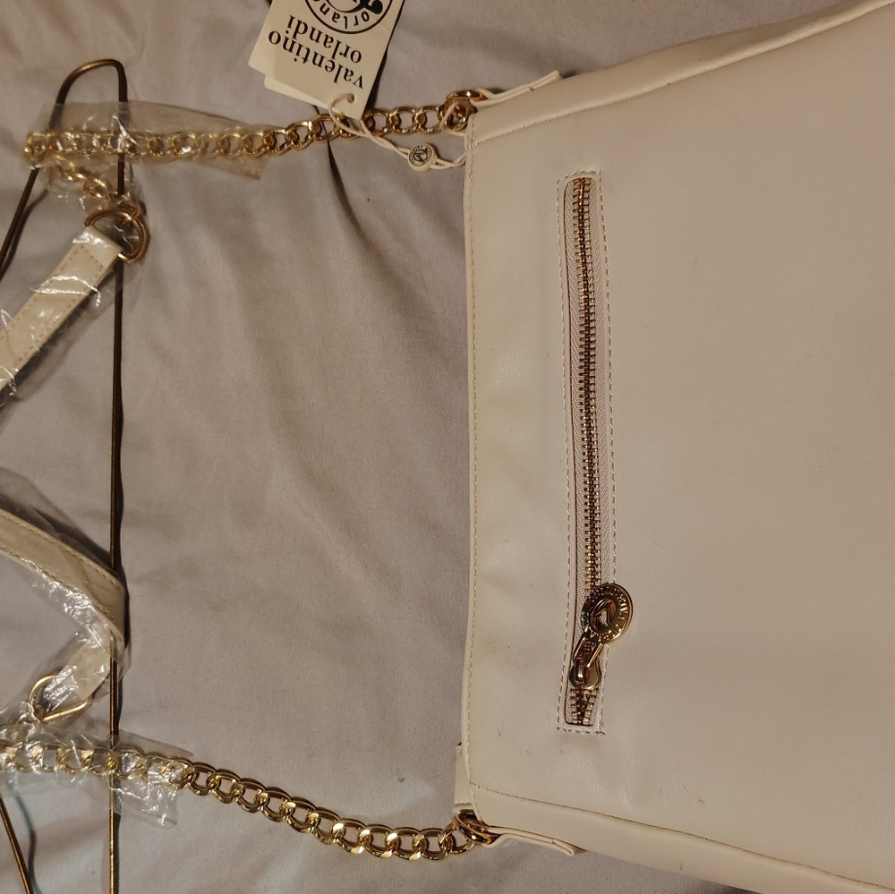 New With Tags Elegant Valentino Orlandi Cream Quilted Handbag - Picture 4 of 7
